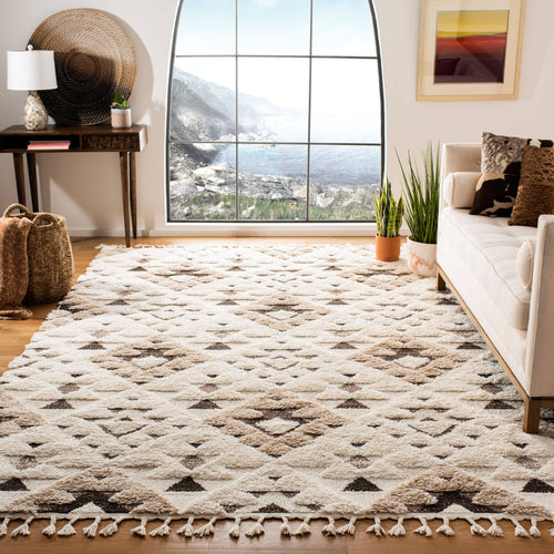Safavieh Moroccan Tassel Shag Ivory/Brown 4 ft. x 6 ft. Area Rug