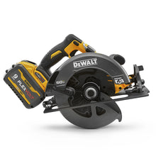 Load image into Gallery viewer, Dewalt FLEXVOLT 60 V 7 - 1/4 In. Cordless Brushless Circular Saw Kit (Battery &amp; Charger)